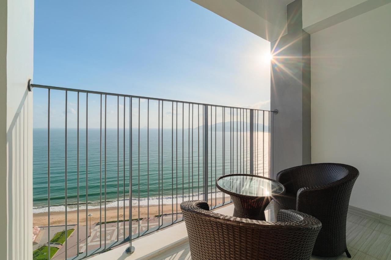 Homie Panorama Beachfront Residences 芽庄 外观 照片